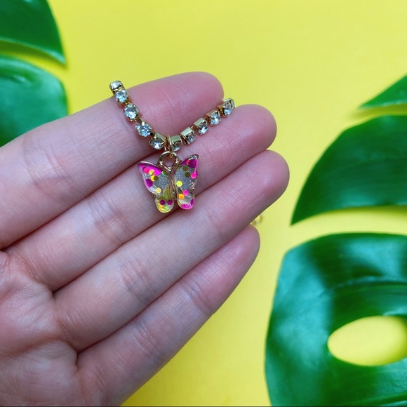 Butterfly Necklace 🦋 - Picture 1 of 6